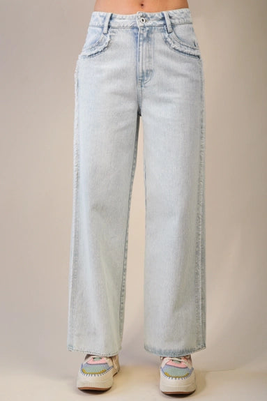 Jean Fray Detail Washed Denim Jeans