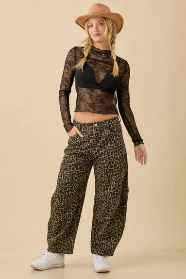 Leopard Printed Barrel Jeans