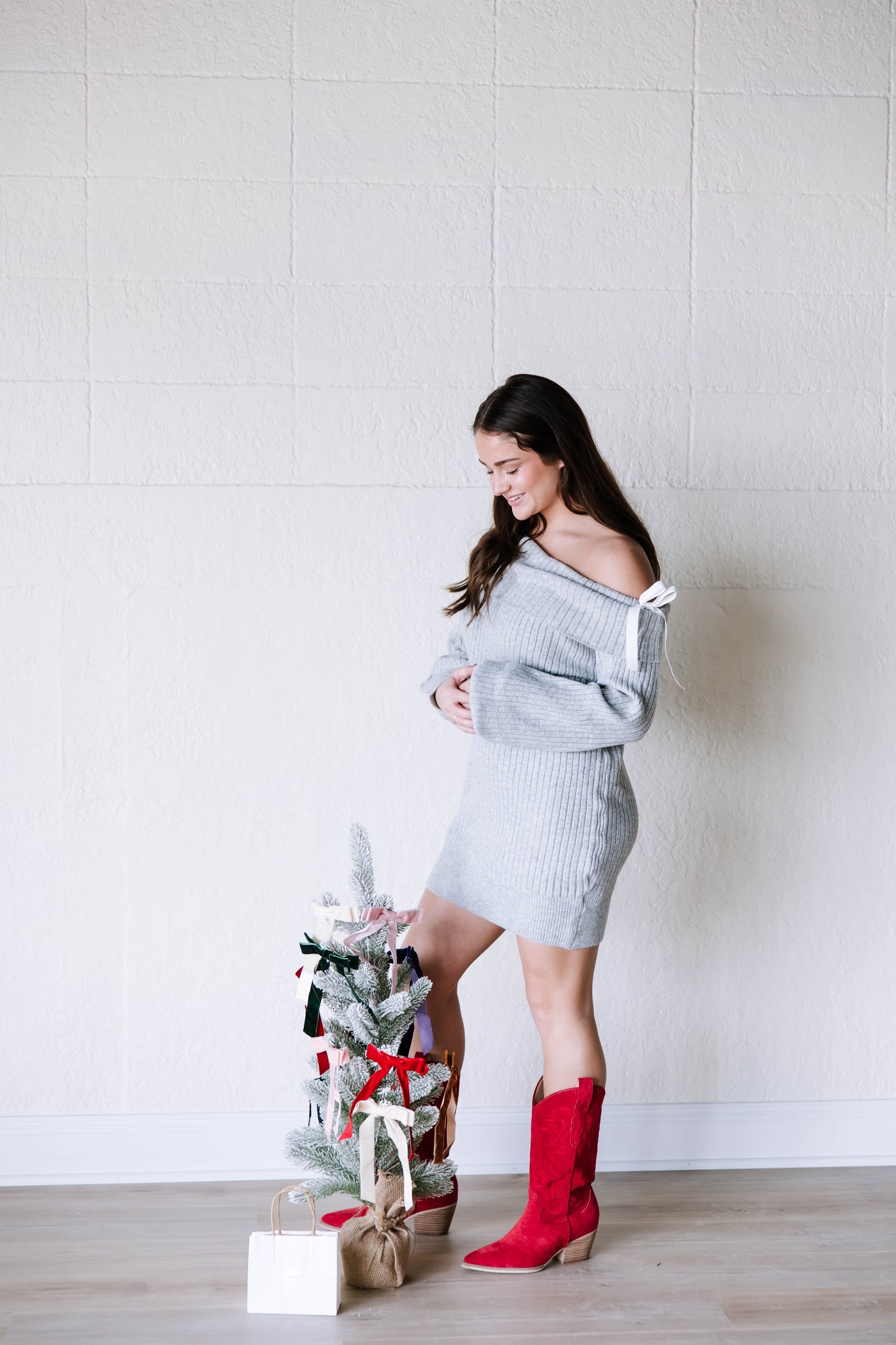 OVERSIZED SWEATER OFF SHOULDER TOP WITH BOW DETAIL