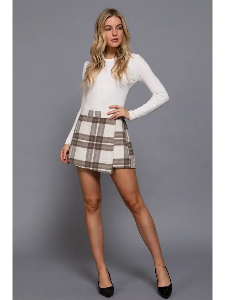 Front Wrap Plaid Short Pants
